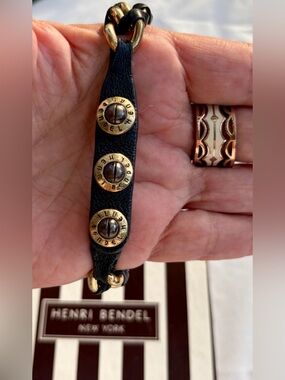 EUC! FULL INCLUSION HENRI BENDEL Black Leather Bracelet with Gold Chain Accents